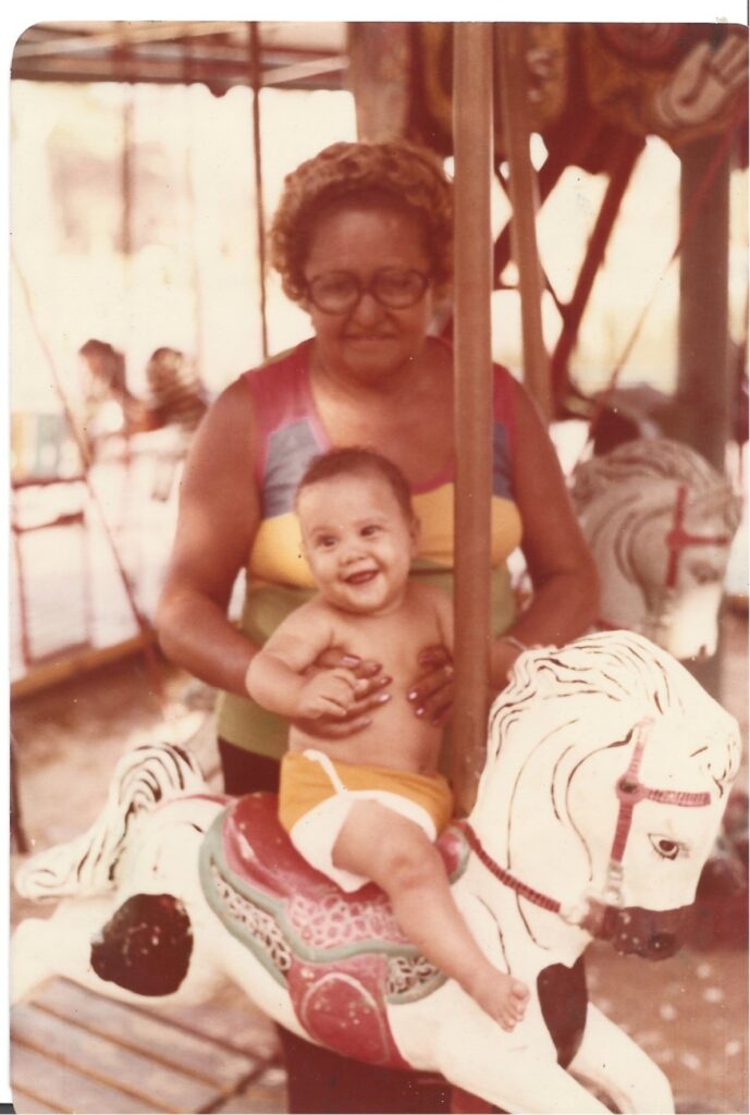 Picture of Iury and Voinha. Photo: Neida Salustiano Barbosa Leite, 1979 - The Feminine Presence